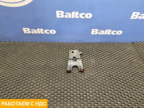 Кронштейн 4-х контурного крана